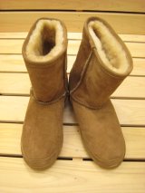 ミネトンカ、ビルケン、ヒスミニ、D&D、FITH入荷。くれよん日記更新しました。