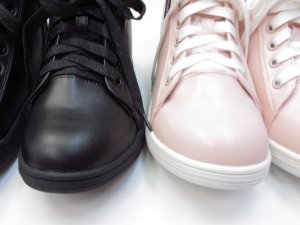 画像5: SALE　by LOVEIT　うさ耳スニーカー　　サイズ；22ｃｍ (5)