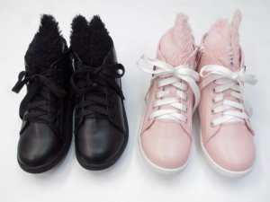 画像2: SALE　by LOVEIT　うさ耳スニーカー　　サイズ；22ｃｍ (2)