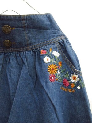 画像2: SALE  LOVEtoxic ラブトキシック 花刺繍スカパン 50;紺 (2)