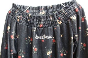 画像2: SALE LOVEtoxic ラブトキシック 花柄ベロアオフショル 80;クロ (2)