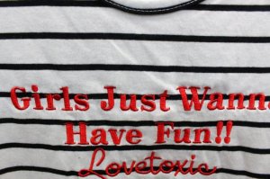 画像3: SALE LOVEtoxic ラブトキシック 裾レースアップ ボーダー半袖Tシャツ  91;ホワイト?ブラック   (3)