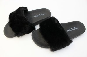 画像2: henry & henry ヘンリーヘンリー  180VISONE フェイクファーサンダル  (2)