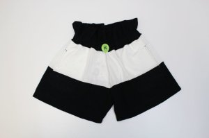 画像1: 50%off　ZOZIO（ゾジヲ）　　　Border short pants　　カラー；White*black   　サイズ；F(for ladies) (1)