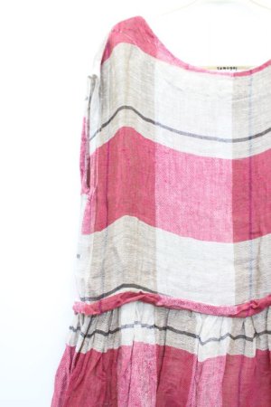 画像2: 40%off TUMUGU　　リネンチェック　ワンピース　50；RED　サイズ；F (2)