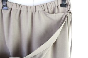 画像3: 50%off doux blue 　ラップスカートパンツ　20；ベージュ　　サイズ1 (3)