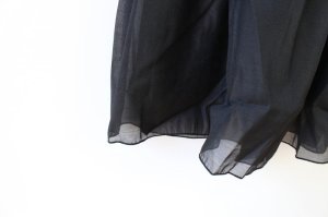画像2: 30%off　UJU　  オーガンジーソフトワンピース　カラー；Black (2)