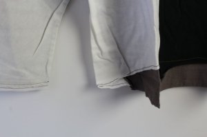 画像2: 30%off　UJU　  carakiri/ロングTシャツ　カラー；Black (2)