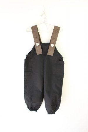 画像1: 30%off　UJU　  フェイクスエードベルトサロペット　　カラー；Black 　サイズ；S (1)