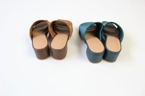 画像4: 50%off ATELIER BRUGGE  サテンミュール (4)