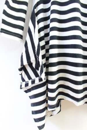 画像3: 50%off 　GTH　　イレギュラー　ヘム　TEE（衿付き）　　2；黒　　サイズ；120 (3)