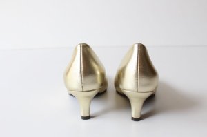 画像2: 50%off ATELIER BRUGGE  シープスエードポインテッドトゥーパンプス  4;プラチナ (2)