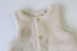 画像2: toi toi toi 　ミミベスト　リバーシブル　　カラー；バニラ　サイズ；90　 (2)