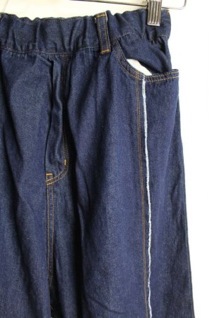 画像2: 50%off nunuforme 　裁ち切りバギーパンツ	one-Wash　サイズ；155 (2)