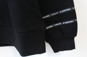 画像2: 30%off by LOVEiT   チェーン刺繍プルオーバー  80;ブラック (2)