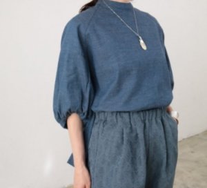 画像4: 40%off  doux blue　doux bleu　5ozシャンブレーブラウス　　50；ブルー (4)