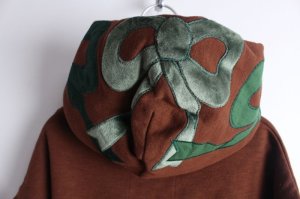 画像5: 50%off 2022秋冬GTH  	ウラケ　リボン　パーカー　7；茶　　サイズ；130 (5)