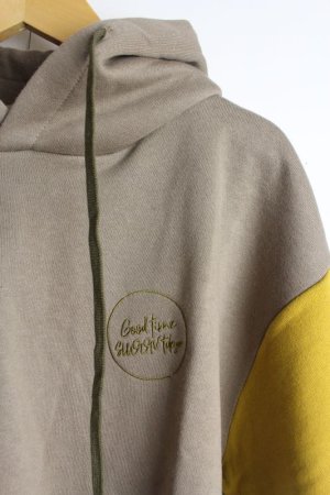 画像2: 30%off   SWOON ショートフーディ beige  (2)