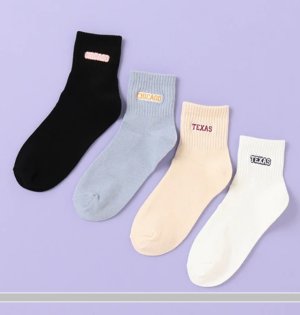 画像1: ☆Lovetoxic ラブトキシック　　ロゴ刺しゅうクルブシソックス　サイズ；F(22-25cm)　　 (1)