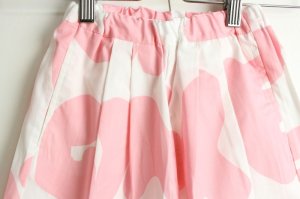 画像2: 50%off  フランキーグロウ    LETTERS ROOMYHALF PANTS    カラー;PINK LETTERS  サイズ;M3-5y(110cm) (2)