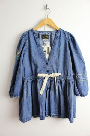 画像1: 50%off 春夏　GTH　デニム　フレア　JK　8分袖　44；淡青 (1)