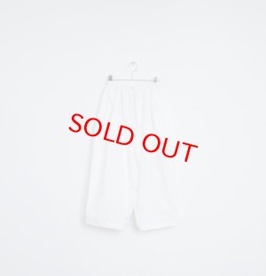 画像1: 40%off  　Veritecoeur　イージーパンツ　　カラー；WHITE (1)