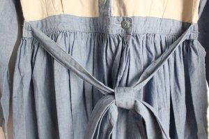 画像2: 50%off 2023秋冬　GTH　  ダンガリー アーミッシュ OP　14；ブルー　サイズ；110 (2)