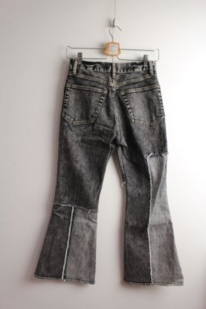 画像4: 50%off 2023秋冬　GTH　ブラックデニム フレア リメイク PN　17；チャコール　サイズ；02 (4)