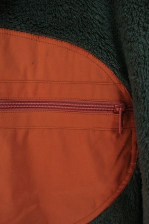 画像6: 50%off  　DENIMDUNGAREE　    JERRY MARQUEZ パッカブル ボアフリース ポンチョ　　9；カーキ　　サイズ；S (6)