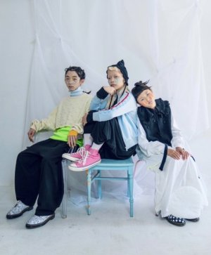 画像3: 50%off  フランキーグロウ MULTI COLOR SWELL SHOULDER HIGH-NECK KNIT  PINK-GOLD-PURPLE  サイズ;LL(140-150) (3)