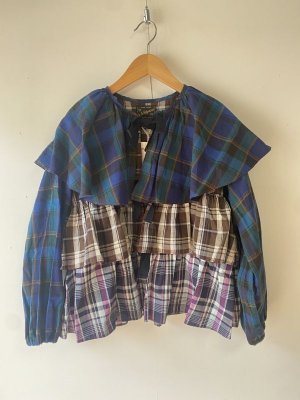 画像1: 40%off 2024春夏　GTH　    マドラス フリフリ シャツ　　4；紺 (1)