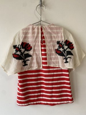 画像2: 50%off　　GTH　ボーダー　テンジク　フォークロア　ケープ　TEE　　5；赤　サイズ；120 (2)