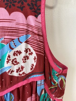 画像2: 50%off　2022春夏　GTH　レーヨン　ユートピア　OP　(ロング丈)　13；ワイン　サイズ；M(120〜130) (2)