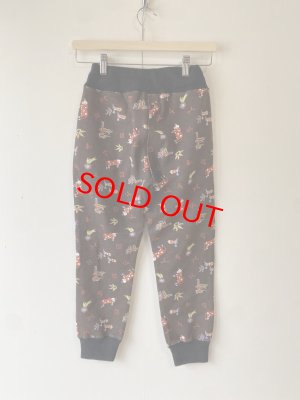 画像1: 50%off 　GTH　　ウラキモウ　ソウガラ　スウェット　PN　17；チャコール	　サイズ110 (1)