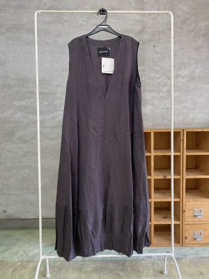 画像1: 30%off   2024AW　gomme　　リネンワンピース　2；チャコール　サイズ；M (1)