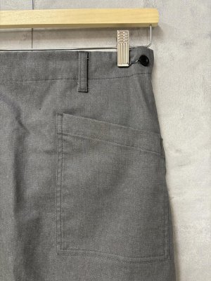 画像2: 40%off   NATURAL LAUNDRY ロイカストレッチデニムナロースカート 940;グレー  (2)