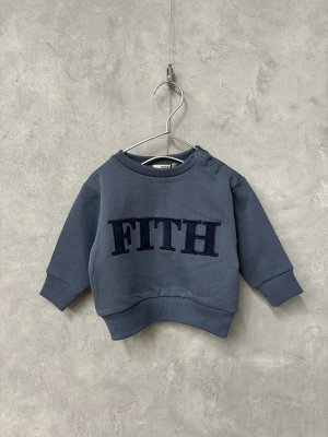 画像1: 40%off   2024秋冬　FITH  　サラサラ裏毛　ロゴアップリケ　プルオーバー　　14；ブルー (1)