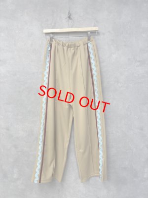 画像1: 2025SS   フランキーグロウ　SIDE LINE SLIT PANTS     BEIGE  　　サイズ；F2 (1)