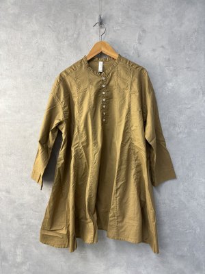 画像1: NATURAL LAUNDRY  　キャンブリアンブレラチュニック　　620:ベージュ　　サイズ2 (1)