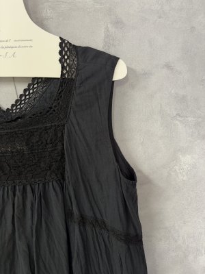 画像2: 40%off 2025SS   Bon Vieux Temps　レースノースリーブワンピース　　28:Black   サイズ；2 (2)