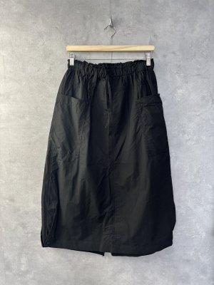 画像1: NATURAL LAUNDRY　　80ツイルファティーグスカート　　990；ブラック　　サイズ:2 (1)