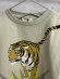 画像2: 2025春夏　FITH  　EK×FITH　サラサラ天竺　Tiger　Tシャツ　　8；グリーン　　サイズ；F (2)