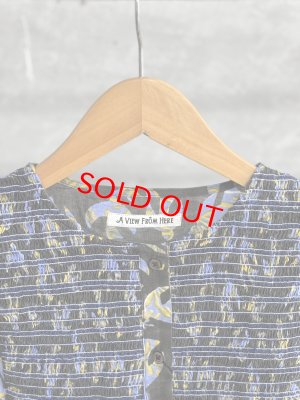 画像2: 30%off A VIEW FROM HERE　 BLOCK PRINT SMOCKING BLOUSES　　BLACK (2)