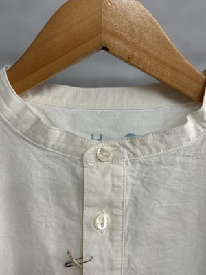 画像3: 2025   快晴堂　ノーカラー半袖シャツ　　1；ホワイト (3)