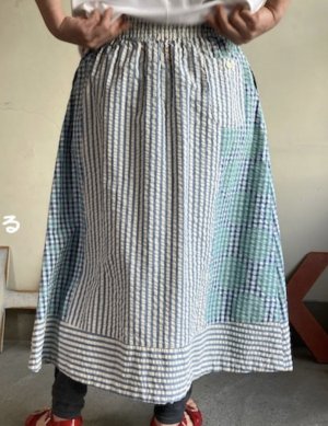 画像3: 2025   快晴堂　裾切り替えスカート Girl's インディゴサッカーに水玉    c/# 2 コーラルブルーの水玉   サイズ:F　 (3)