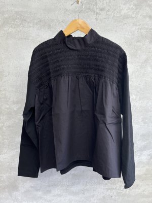 画像1: grin　B天竺スモッキング刺繍プルオーバー　　990；ブラック (1)