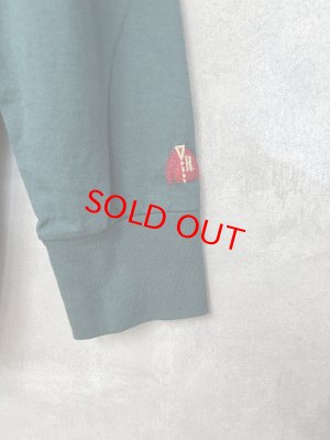 画像2: NATURAL LAUNDRY　カラー天竺CD刺繍レイヤーロングＴ　　560:グリーン　サイズ2 (2)