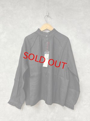 画像5: YARRA 　リネン100フリルカラー2WAYブラウス　　99；ブラック　　FREE (5)