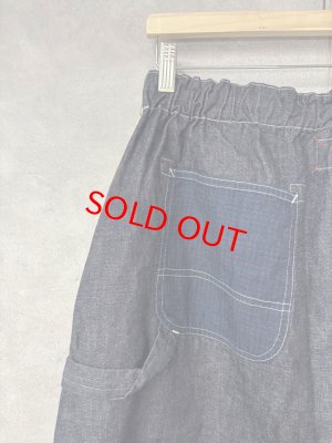 画像4: 2025   快晴堂　　　Girl's デュアルシーズンデニム 裾ダーツスカート　　1；インディゴデニム　 (4)