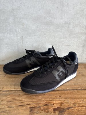 画像1: KARHU カルフ スニーカー  Karhu Mestari メスタリ　140cf 　KH805　　093JT　BLK/IN INK (1)
